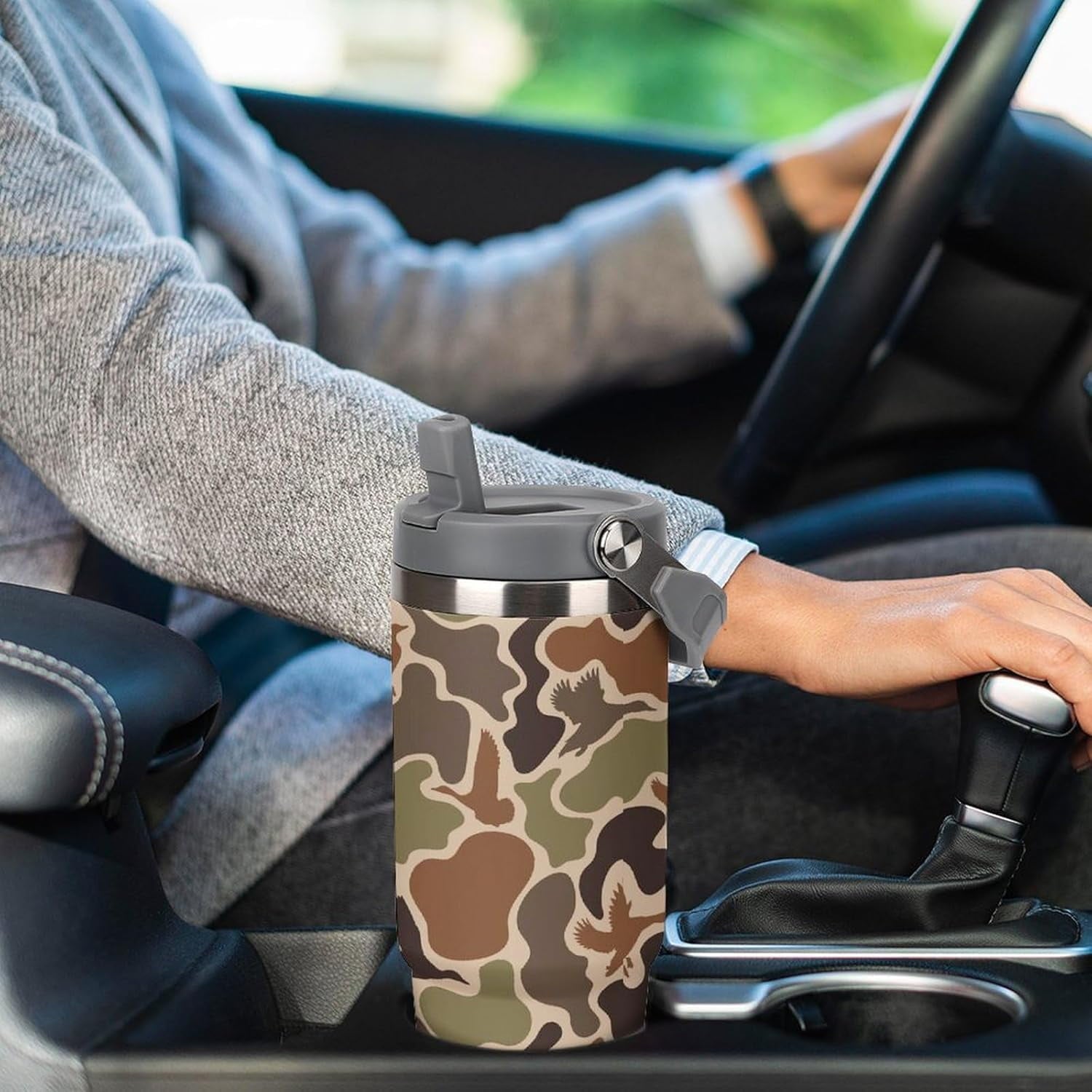 Stainless Steel Tumbler with Lid And Straw 30 Oz Top Handle Duck Hunting Camo Leakproof Vacuum Insulated Water Bottle for Car Travel